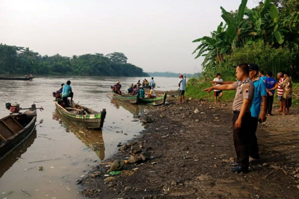 Penambang Pasir  Tenggelam Di Sungai  Serayu Suara Banyumas