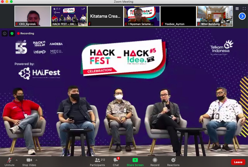 PENJURIAN: Tim juri melakukan penjurian ajang Hack Idea dalam rangkaian HAI Fest 2020 TelkomGroup, secara virtual, baru-baru ini. (SB/dok)