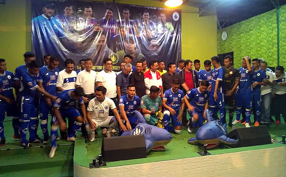 PELUNCURAN SKUAD: Suasana peluncuran skuad tim PSCS yang akan mengarungi Liga 2 musim 2020, di Cilacap, Maret 2020 lalu. (SB/dok)