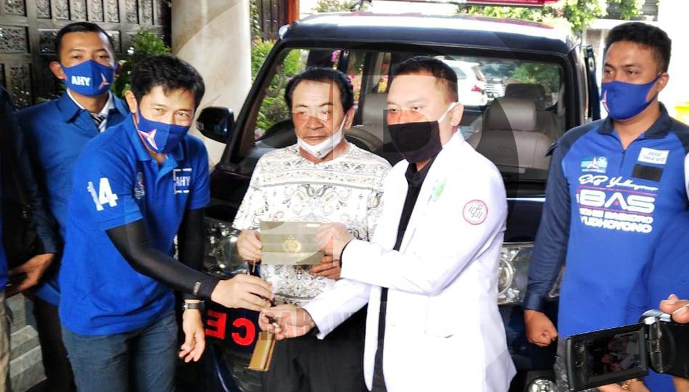 ambulans partai demokrat