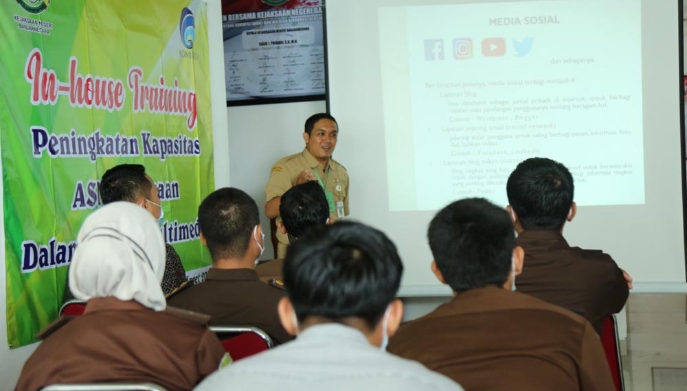 medsos lembaga pemerintah