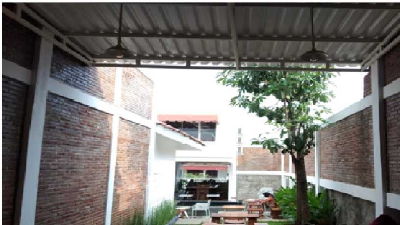 SUDUT KAFE:Salah satu sudut ruangan kafe yang ada di Purwokerto.(SB/mg0-)