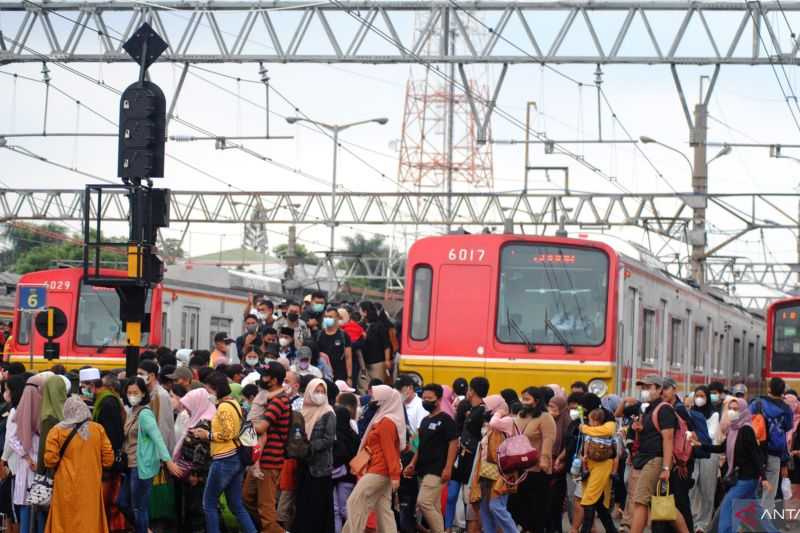 KAI Commuter Rubah Pembelian Tiket Mulai 1 Juni 2023